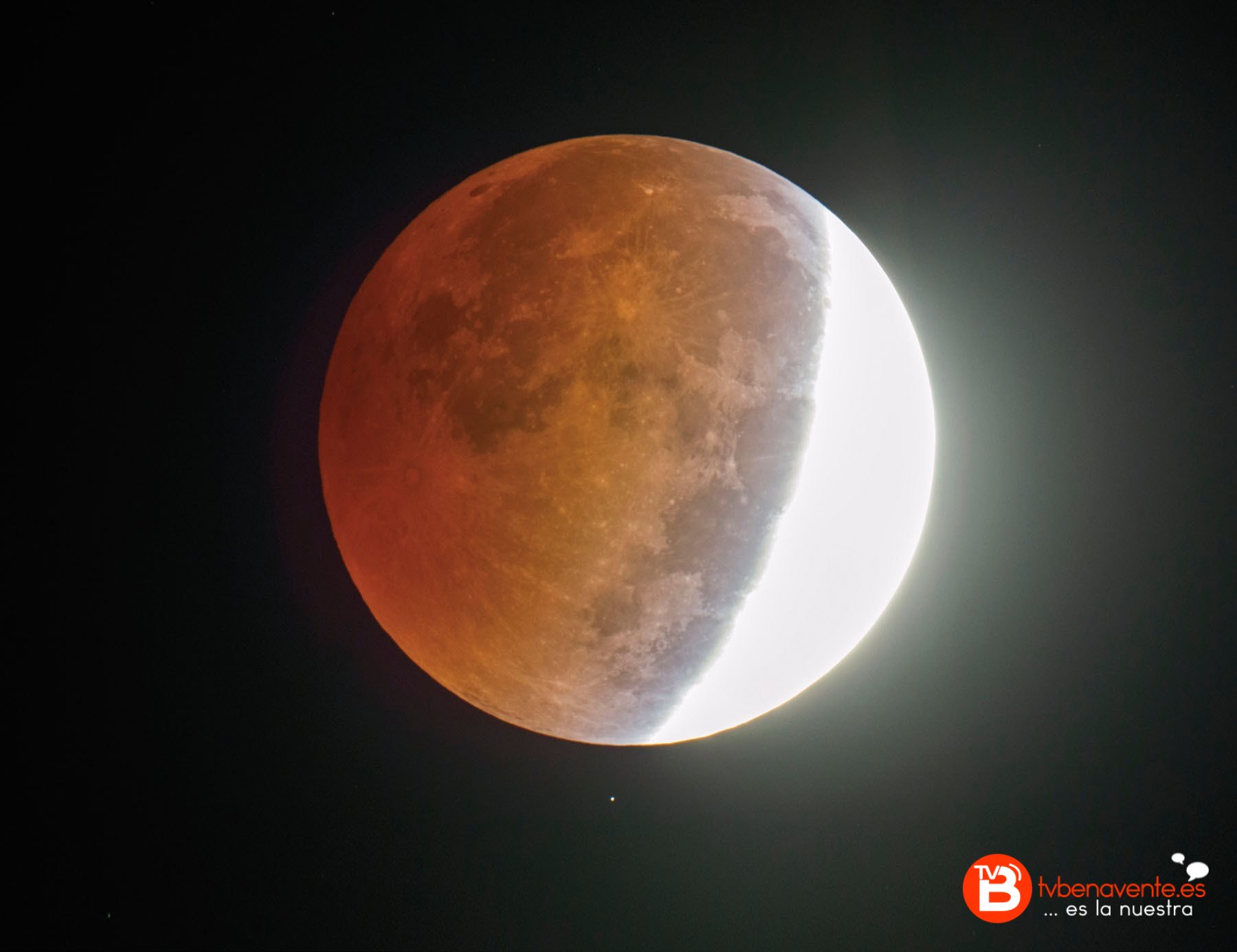 Un Eclipse Penumbral Oscurecerá Levemente La Luna Esta Noche